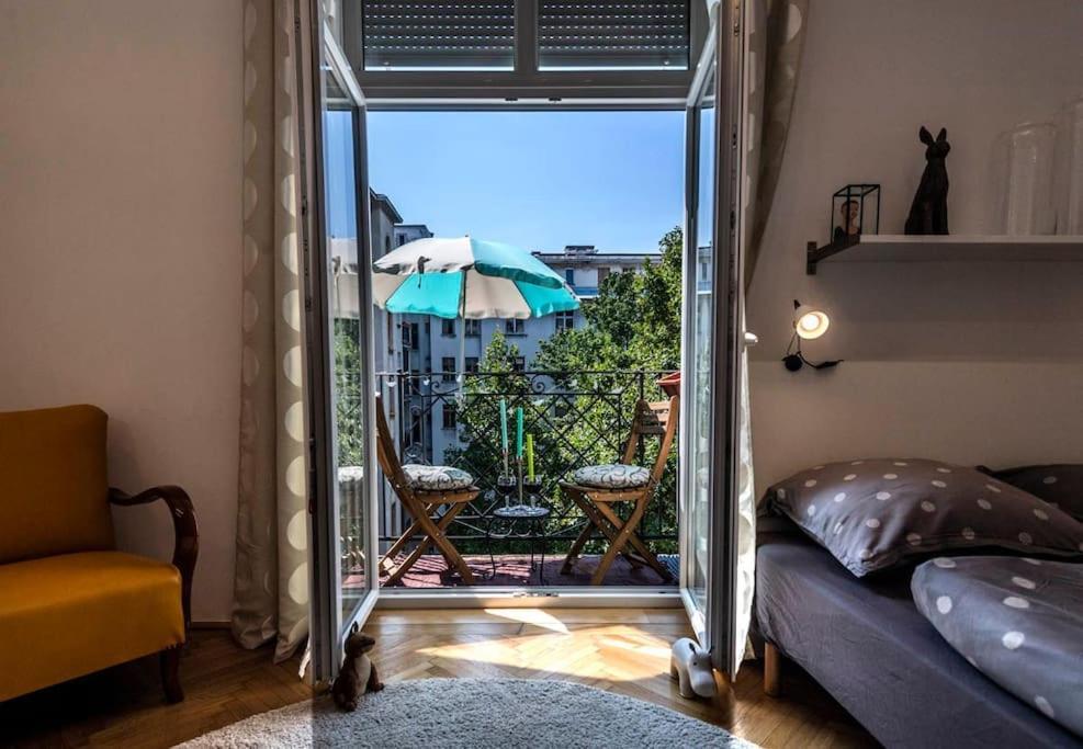Gorgeous Flat Right Near The City Center Budapest Kültér fotó