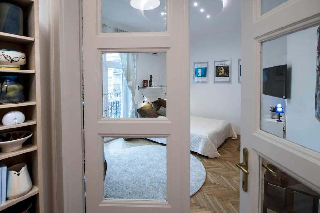 Gorgeous Flat Right Near The City Center Budapest Kültér fotó