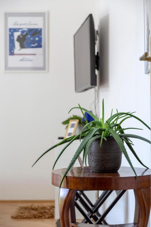 Gorgeous Flat Right Near The City Center Budapest Kültér fotó