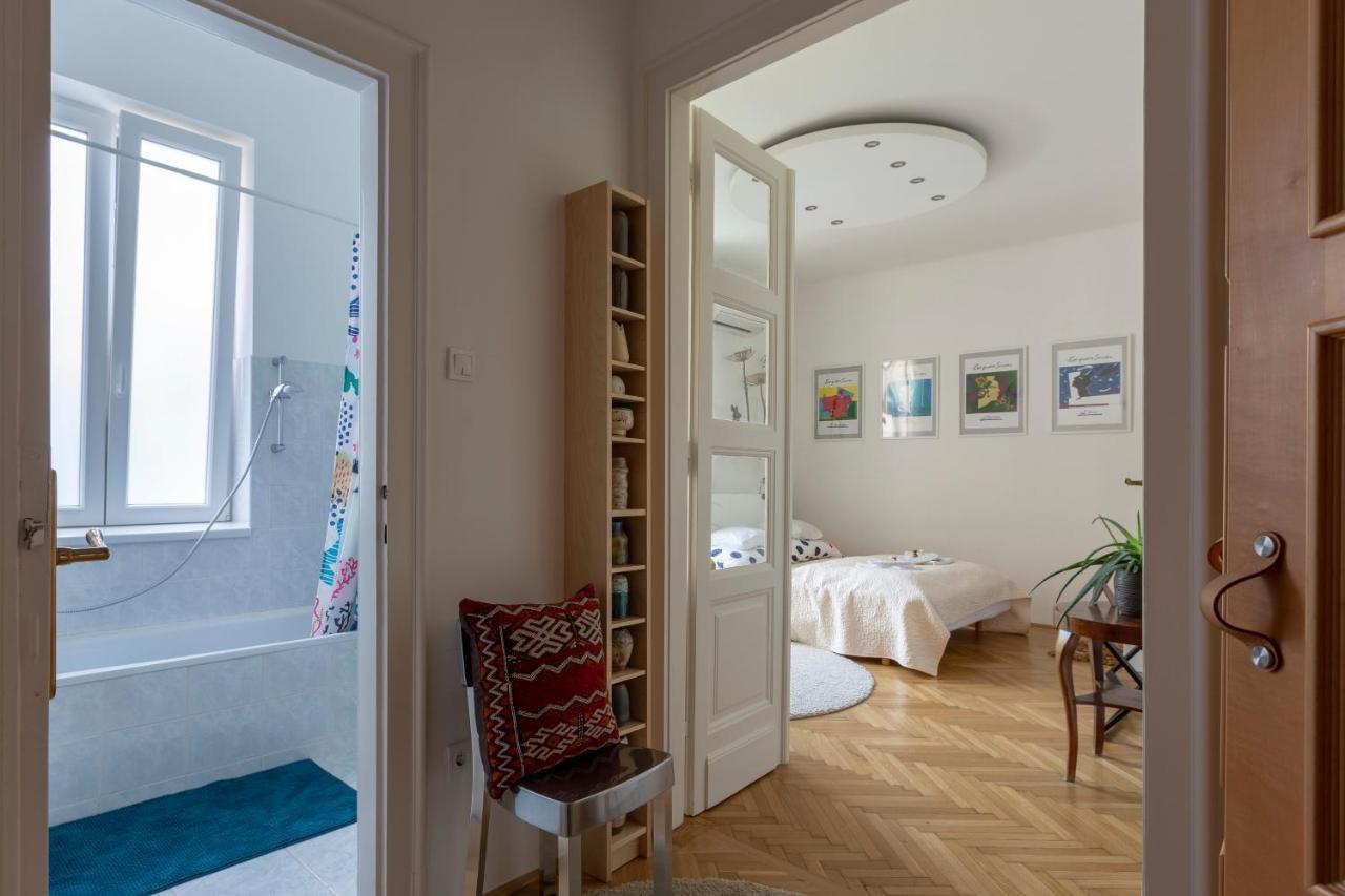 Gorgeous Flat Right Near The City Center Budapest Kültér fotó
